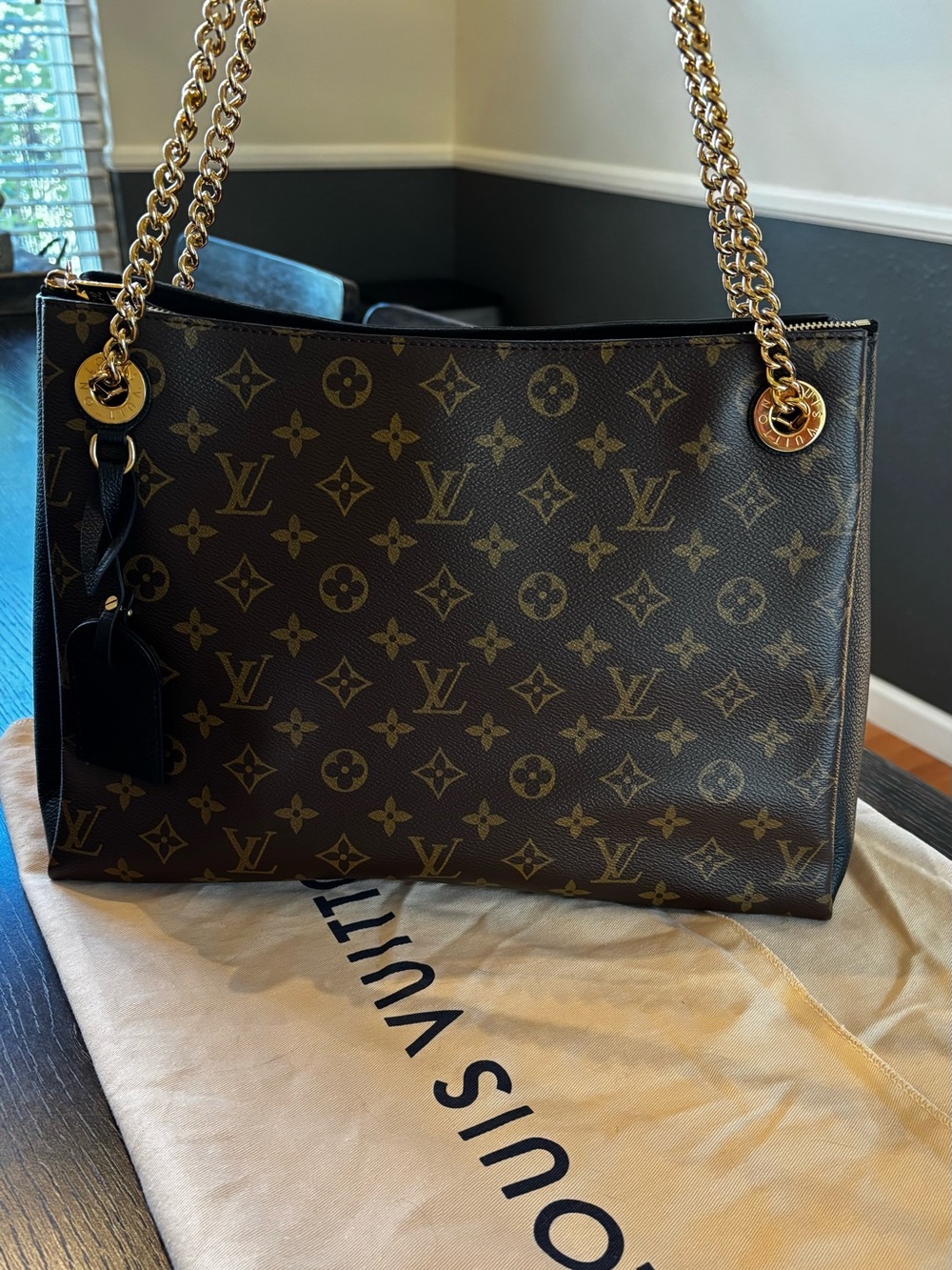 Louis Vuitton Monogram Surene MM - Picture 4 of 8